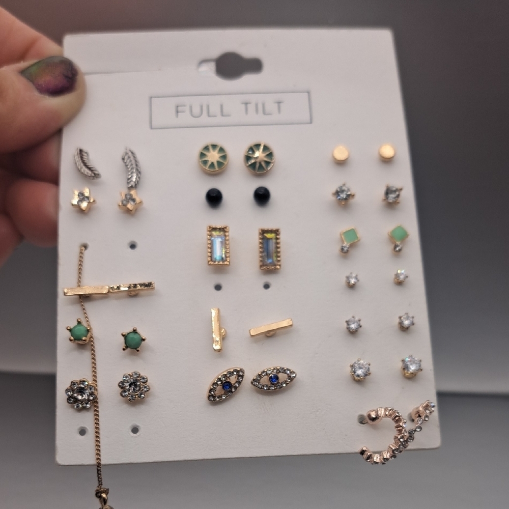 Full Tilt Gold Tone and Green Multi-Style Earring Set Missing A Few Earrings.